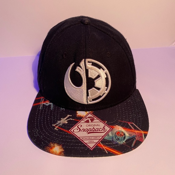 DeadPool & StarWars Snapback, Chicago Bulls beanie - Picture 3 of 3